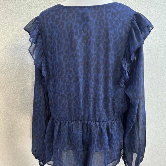 NEW Torrid Chiffon Ruffled Women's Navy Leopard Blouse Top 2X / 18-20 - Picture 3 of 8